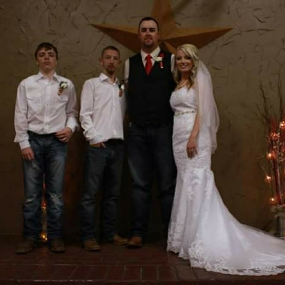 🌹 Welcome to My Closet!!🌹 - Picture 6 of 15